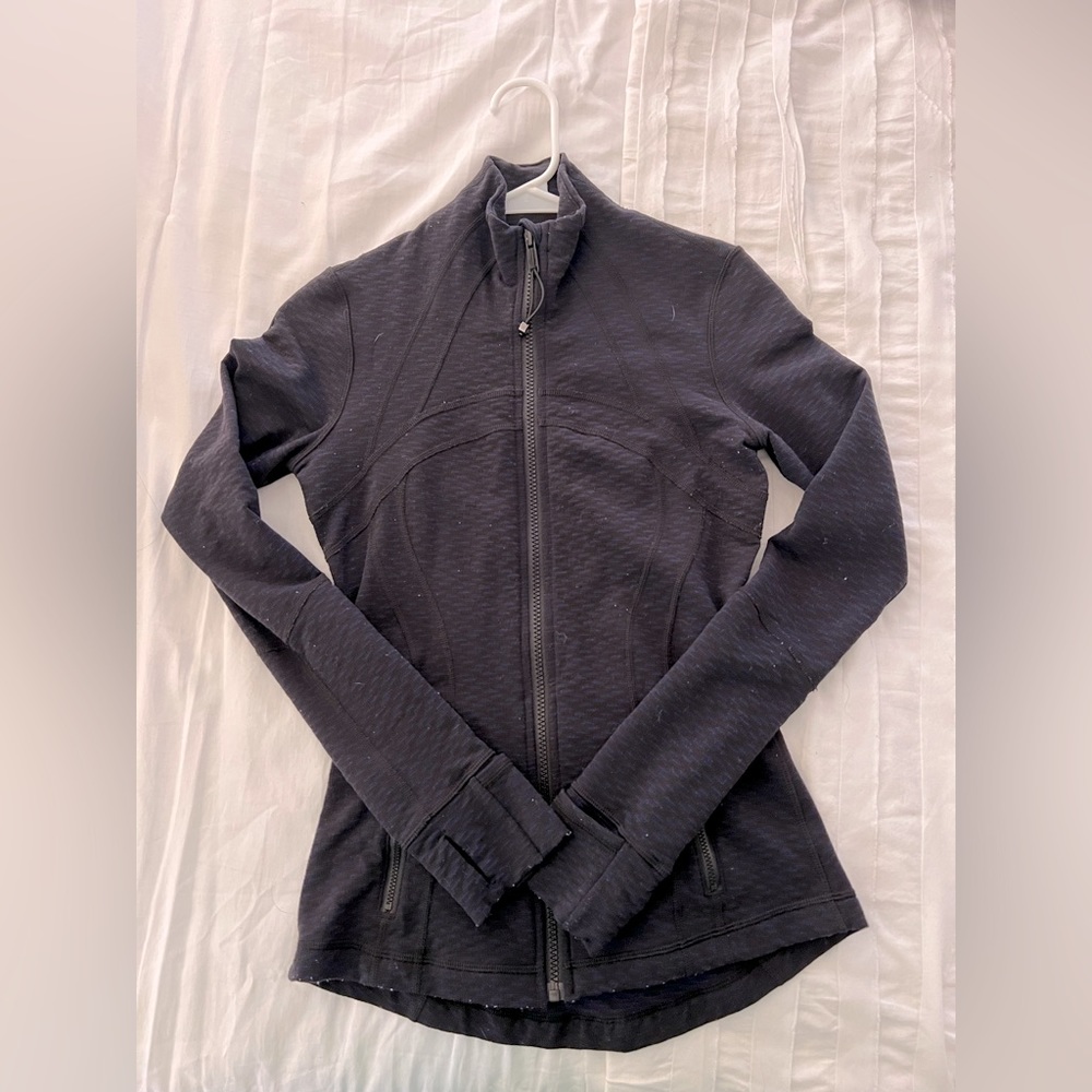 Lululemon define jacket size 4